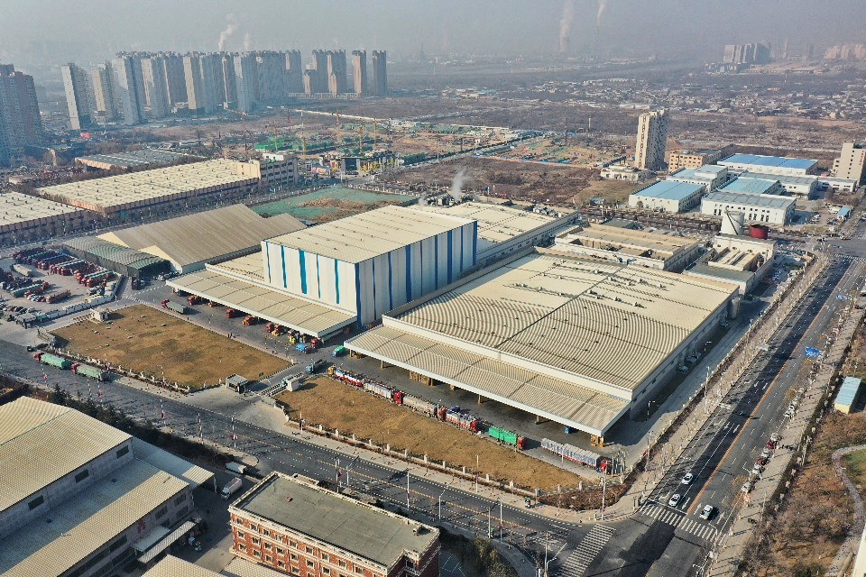 顶津（康师傅）兰州安宁厂｜厂区航拍 · 生产与仓储建筑